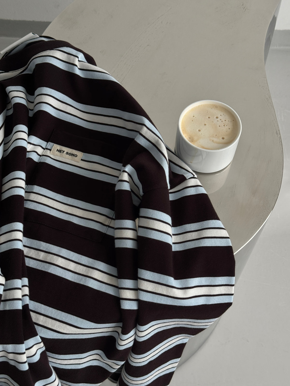 STRIPED LONGSLEEVE COFFEE