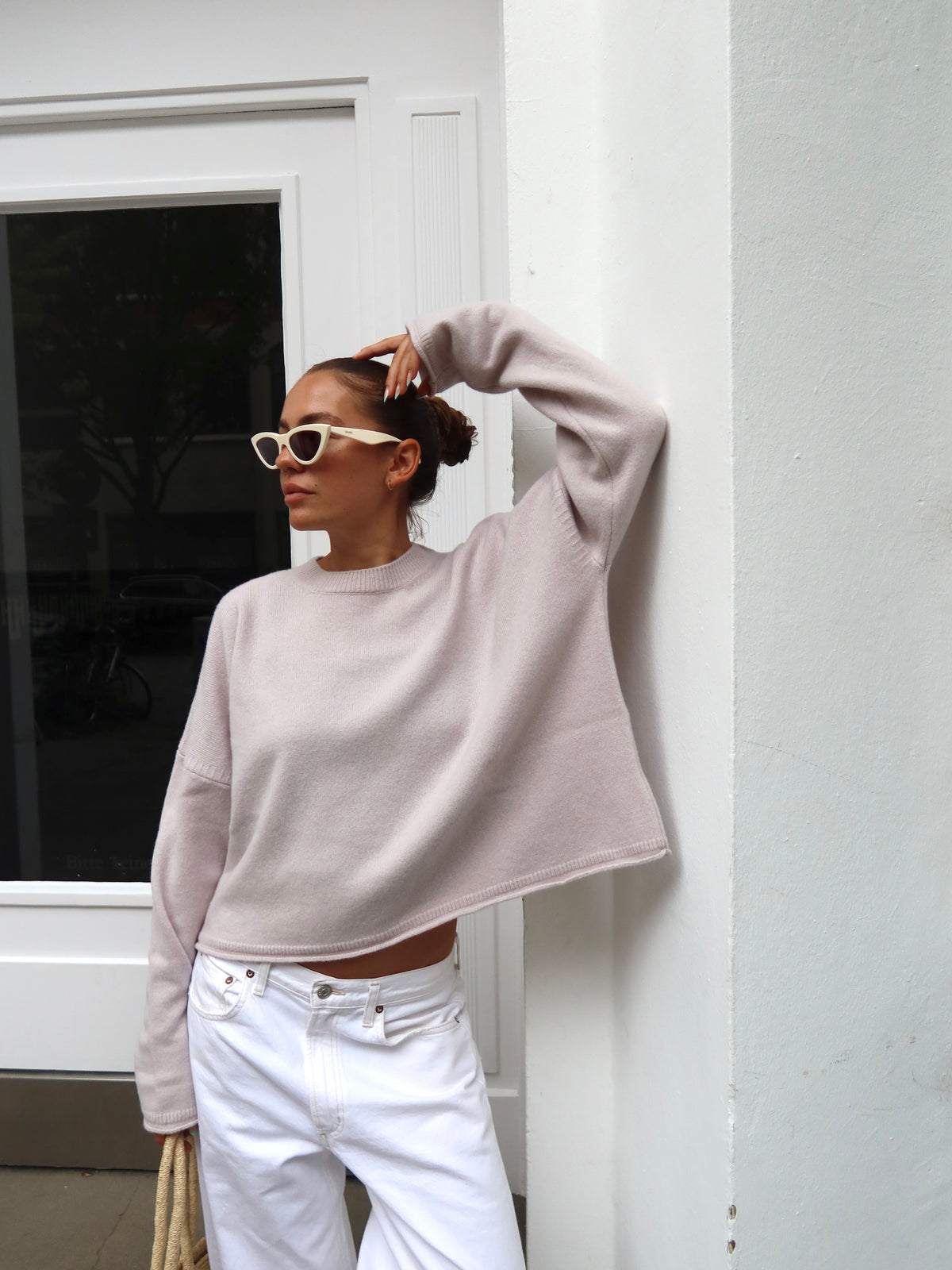AMELIE CREWNECK oatmilk