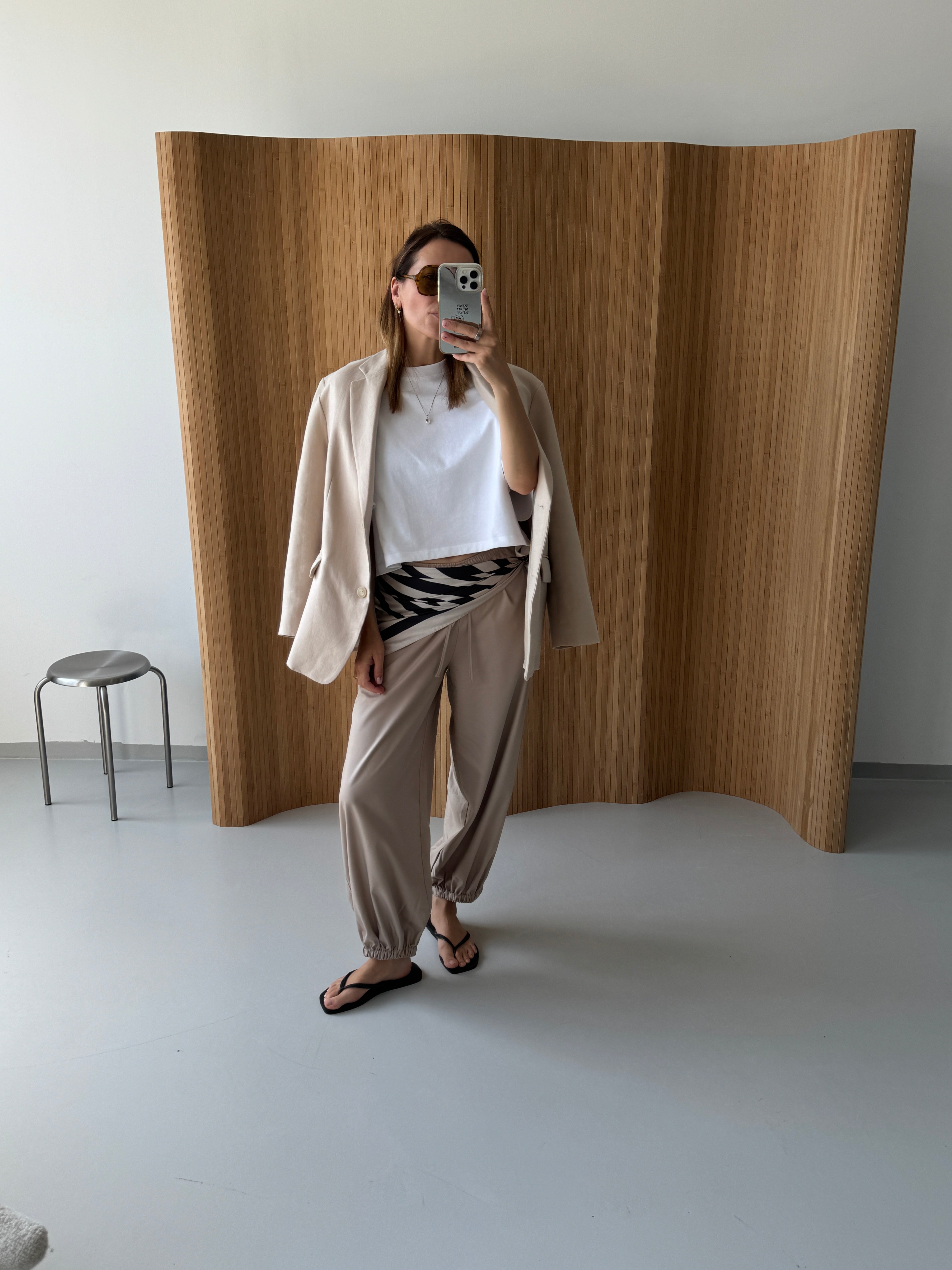 SOHO STUDIOS AYDA BARREL PANTS beige
