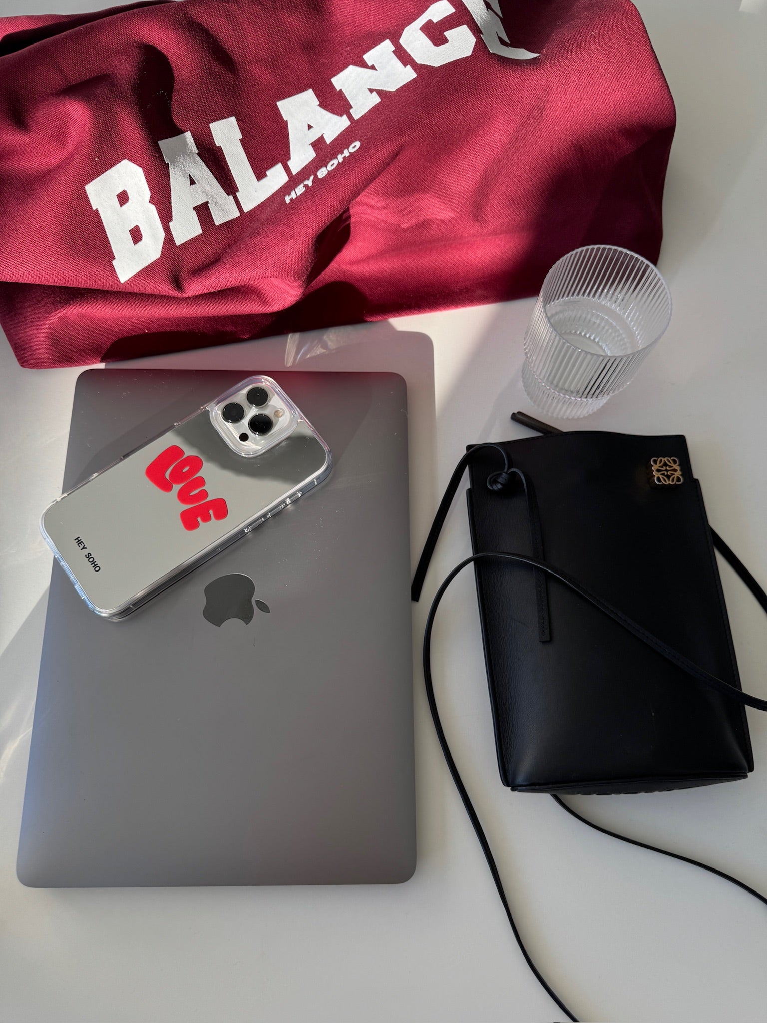 BALANCE Shopper red wine