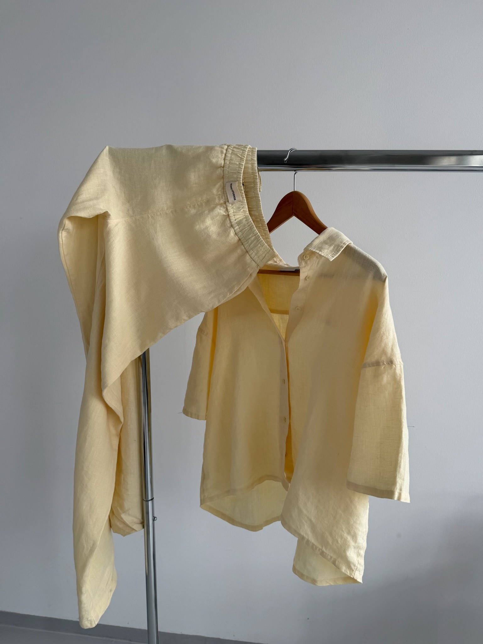 SOHO STUDIOS SIENNA LINEN PANTS butter yellow