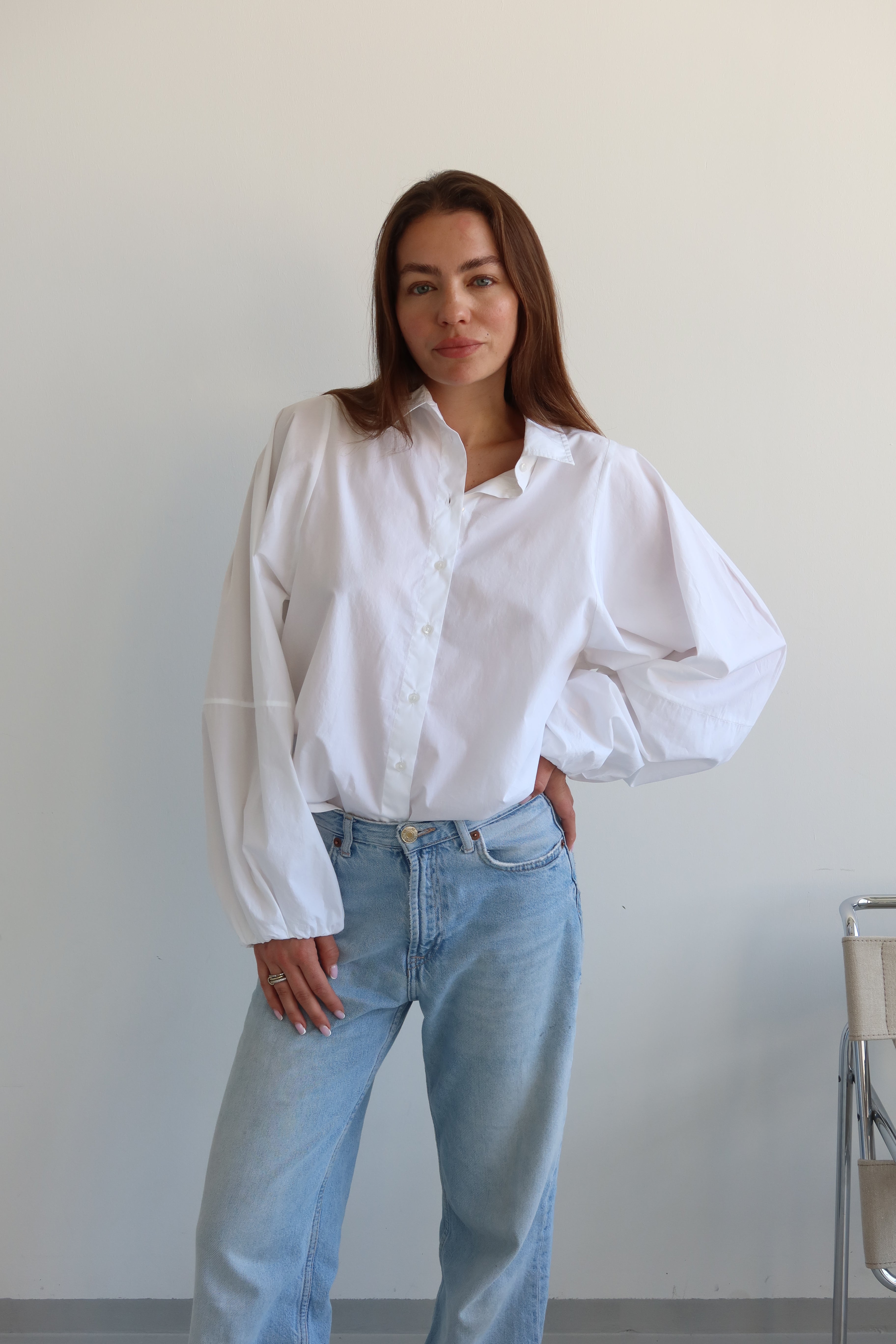 SOHO STUDIOS NOEMI VOLUME BLOUSE white