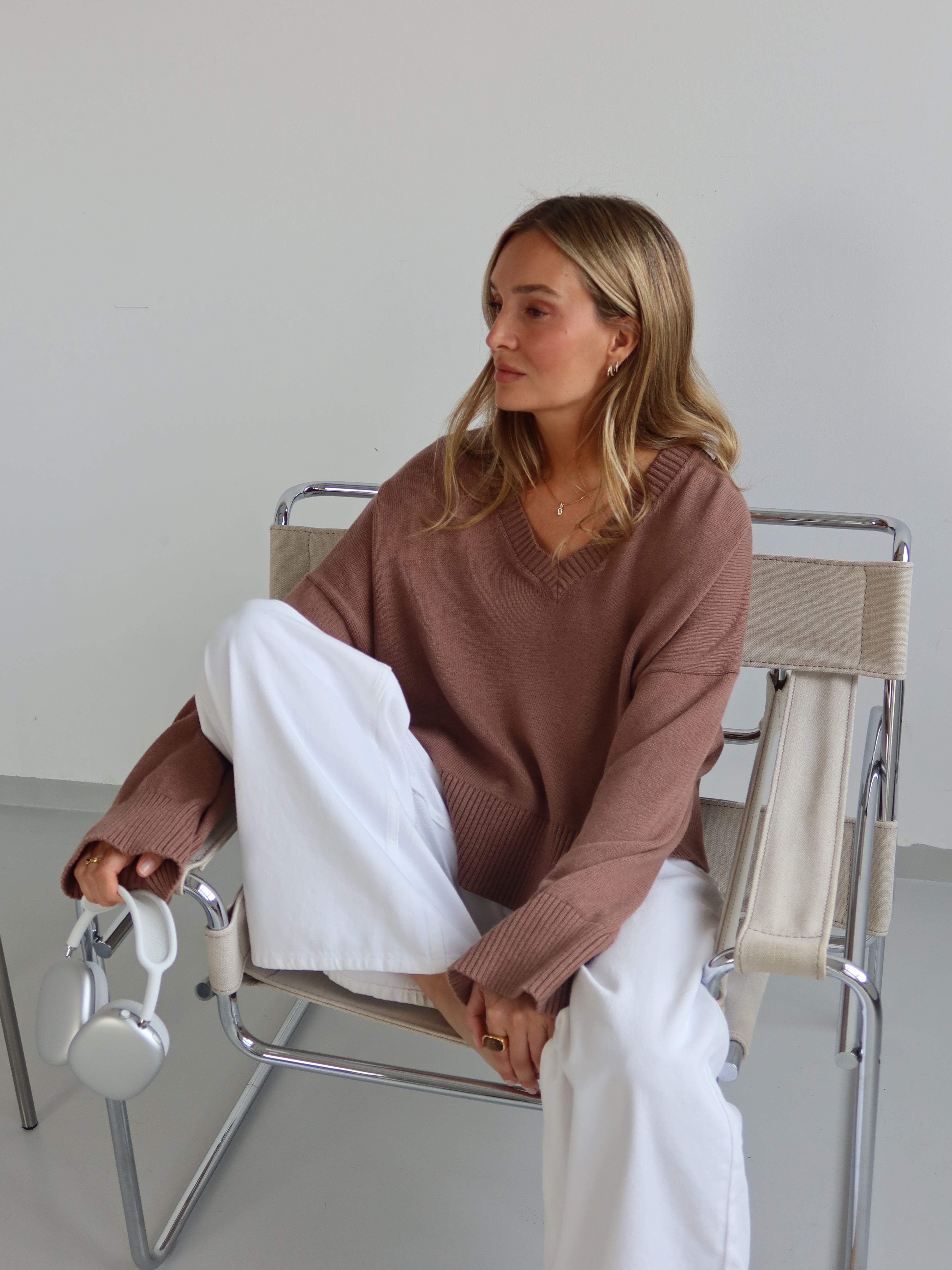 ISABELLE V-NECK nougat