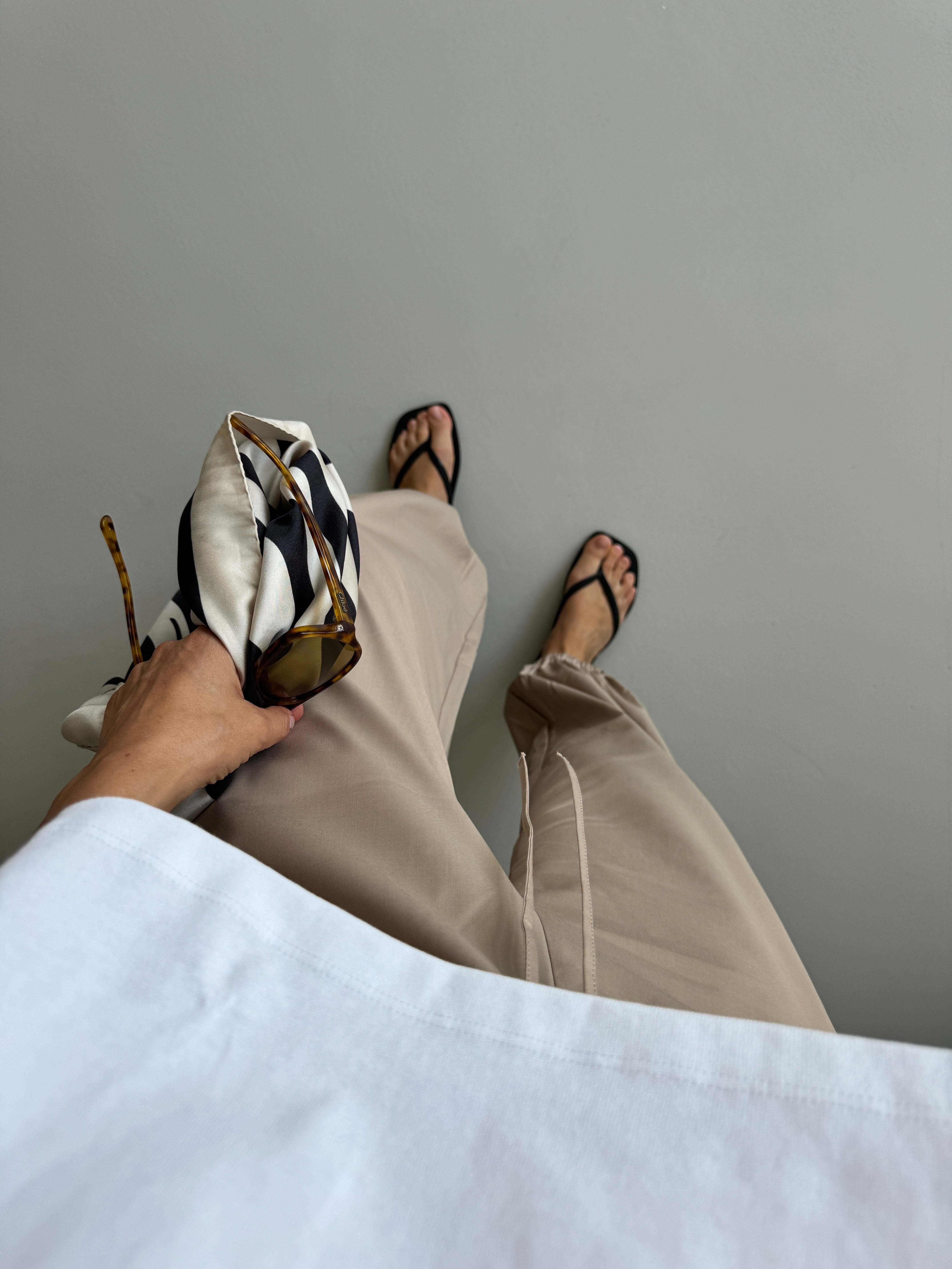 SOHO STUDIOS AYDA BARREL PANTS beige