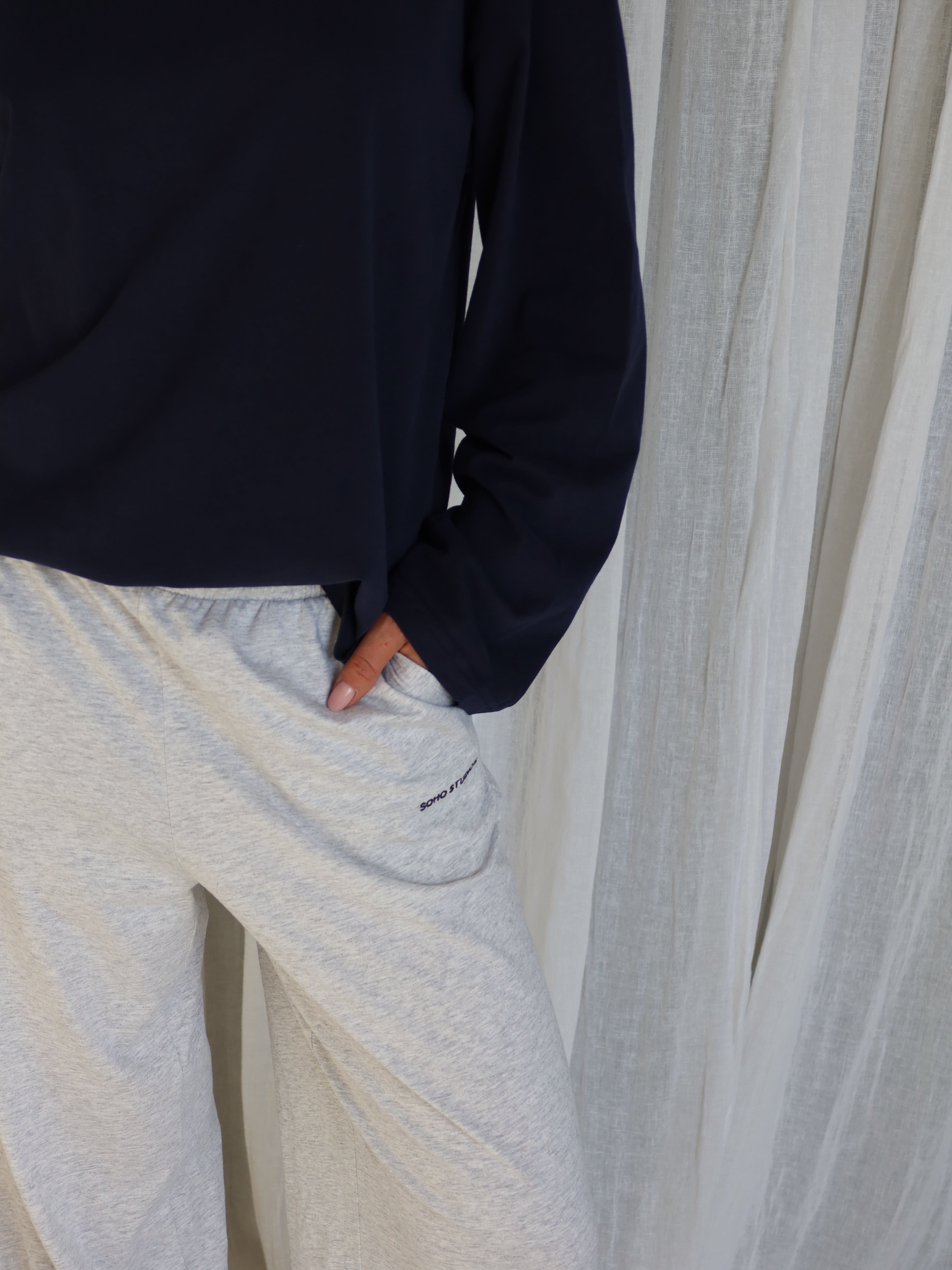 MENTAL HEALTH CLUB Longsleeve