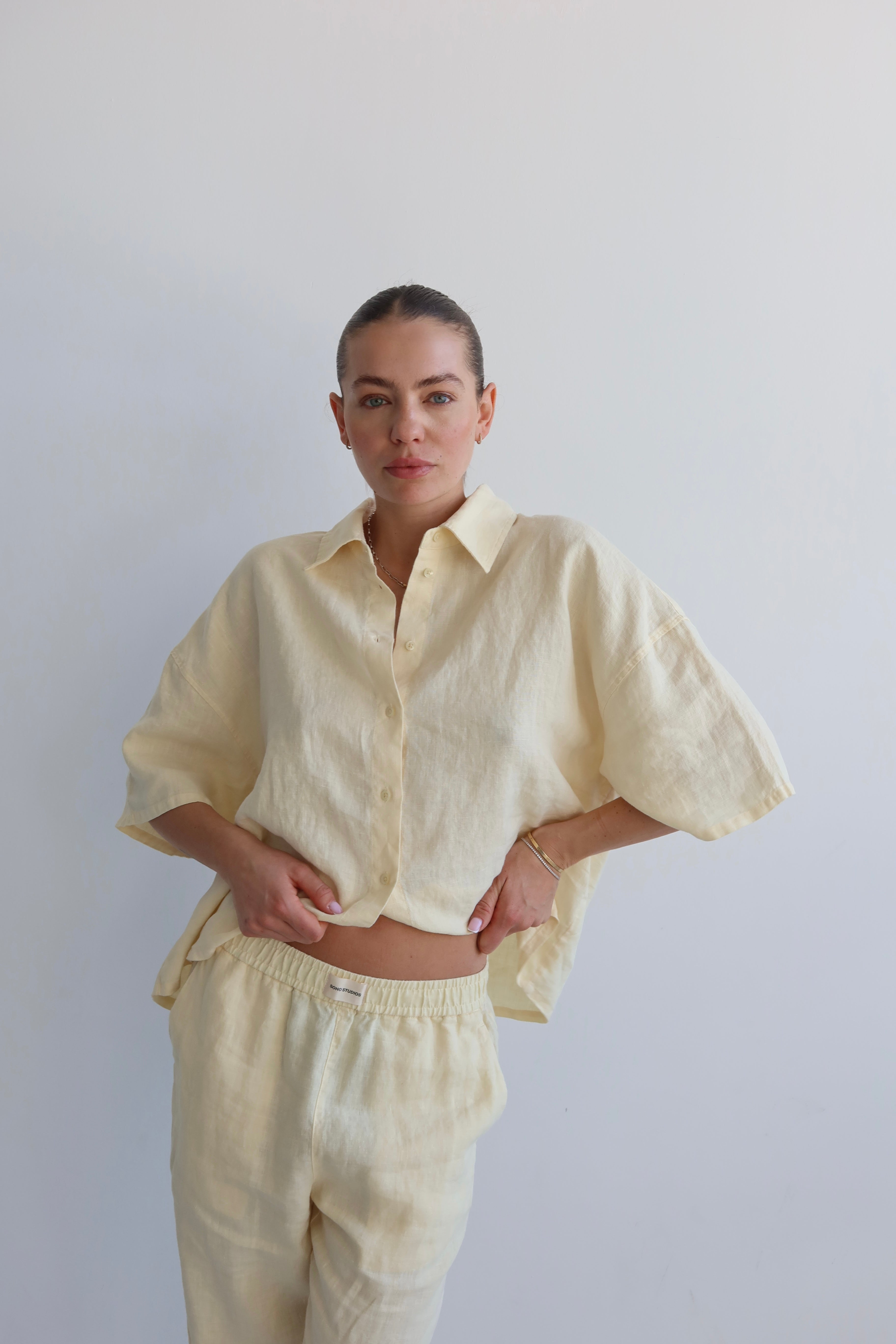 SOHO STUDIOS TONI LINEN BLOUSE butter yellow