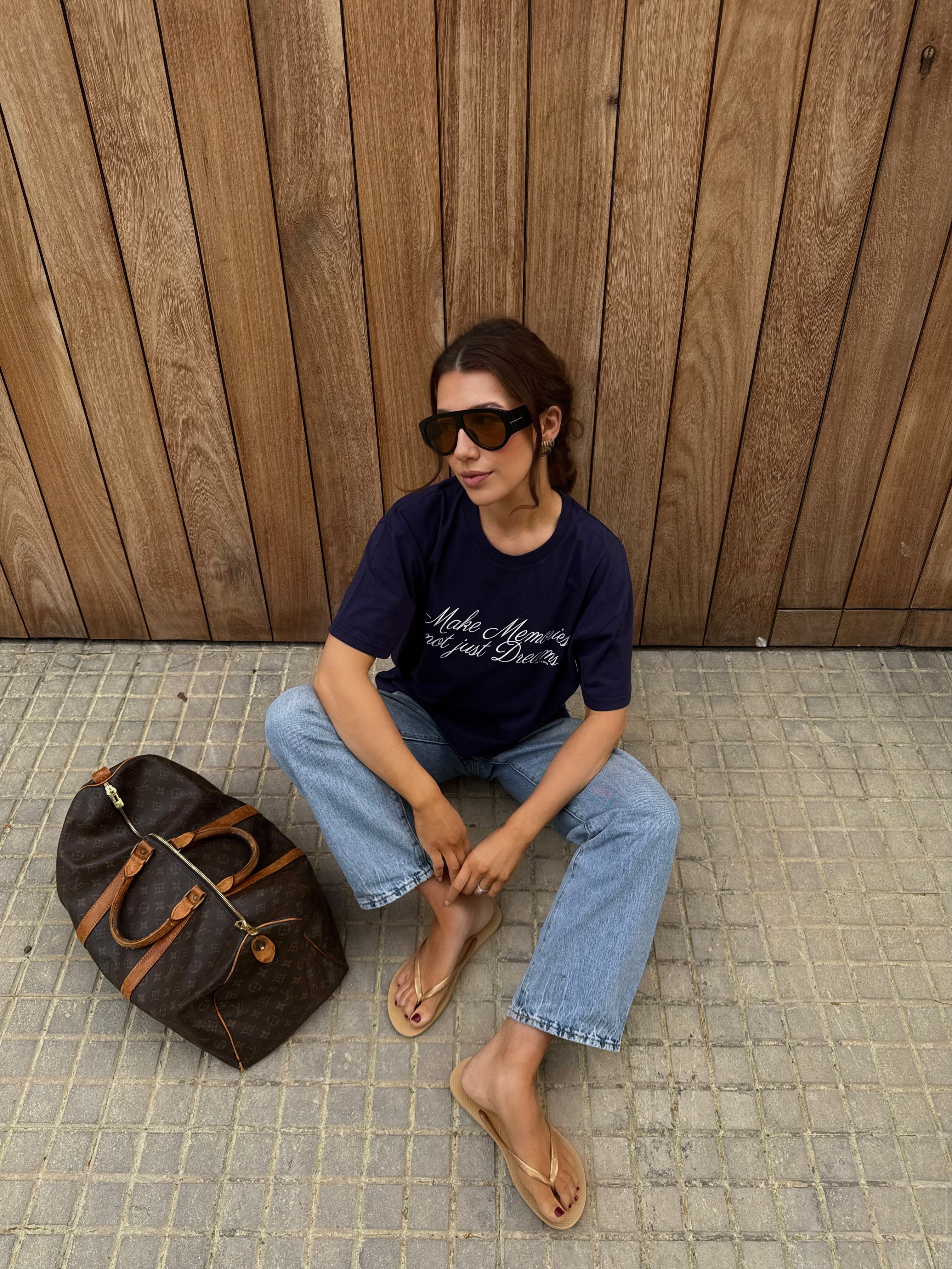 MAKE MEMORIES T-SHIRT NAVY