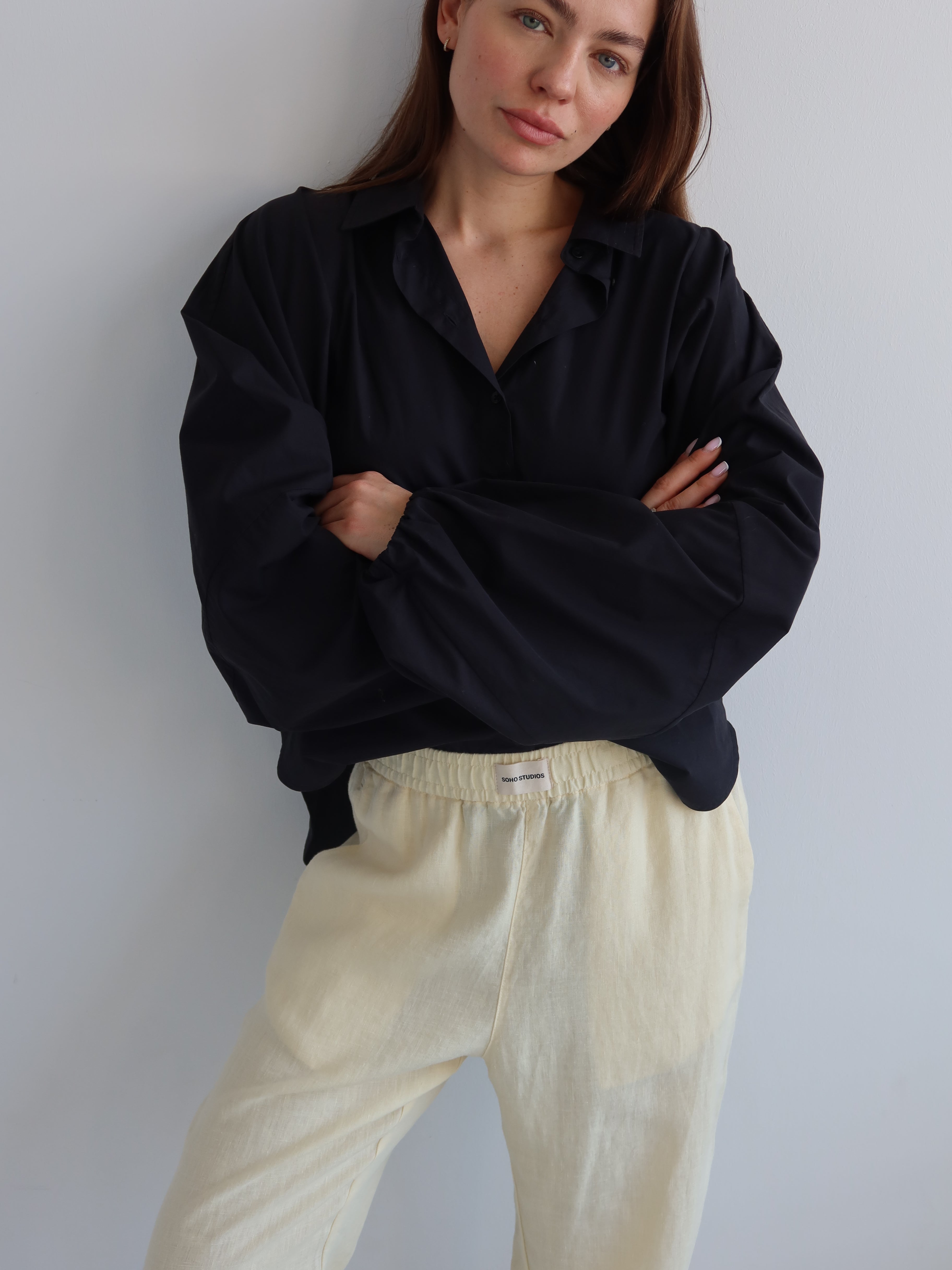 SOHO STUDIOS NOEMI VOLUME BLOUSE black