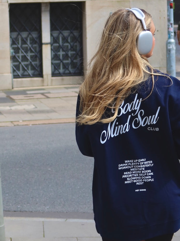 BODY MIND SOUL Sweater