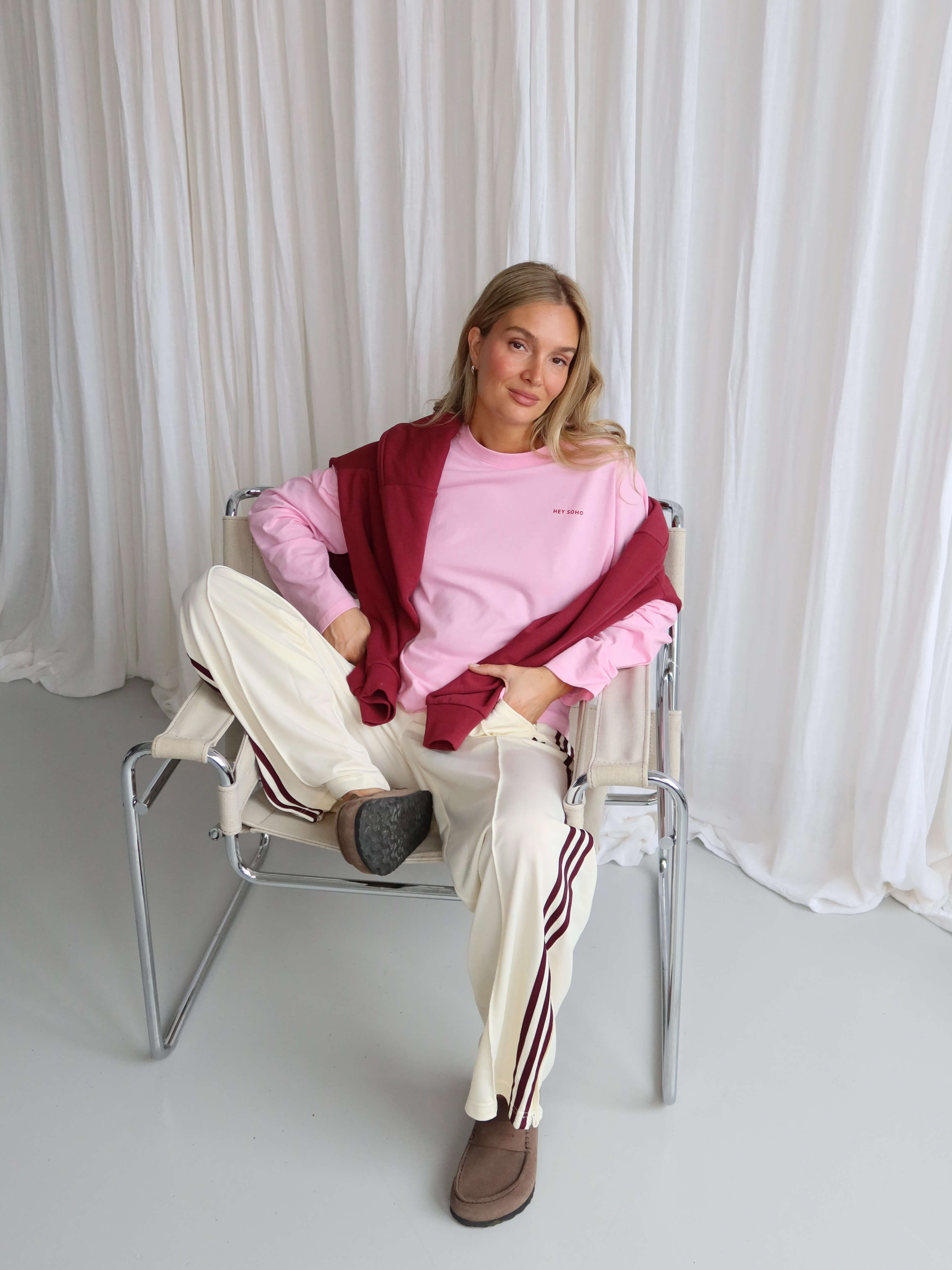 HOLIDAY SPIRIT Longsleeve