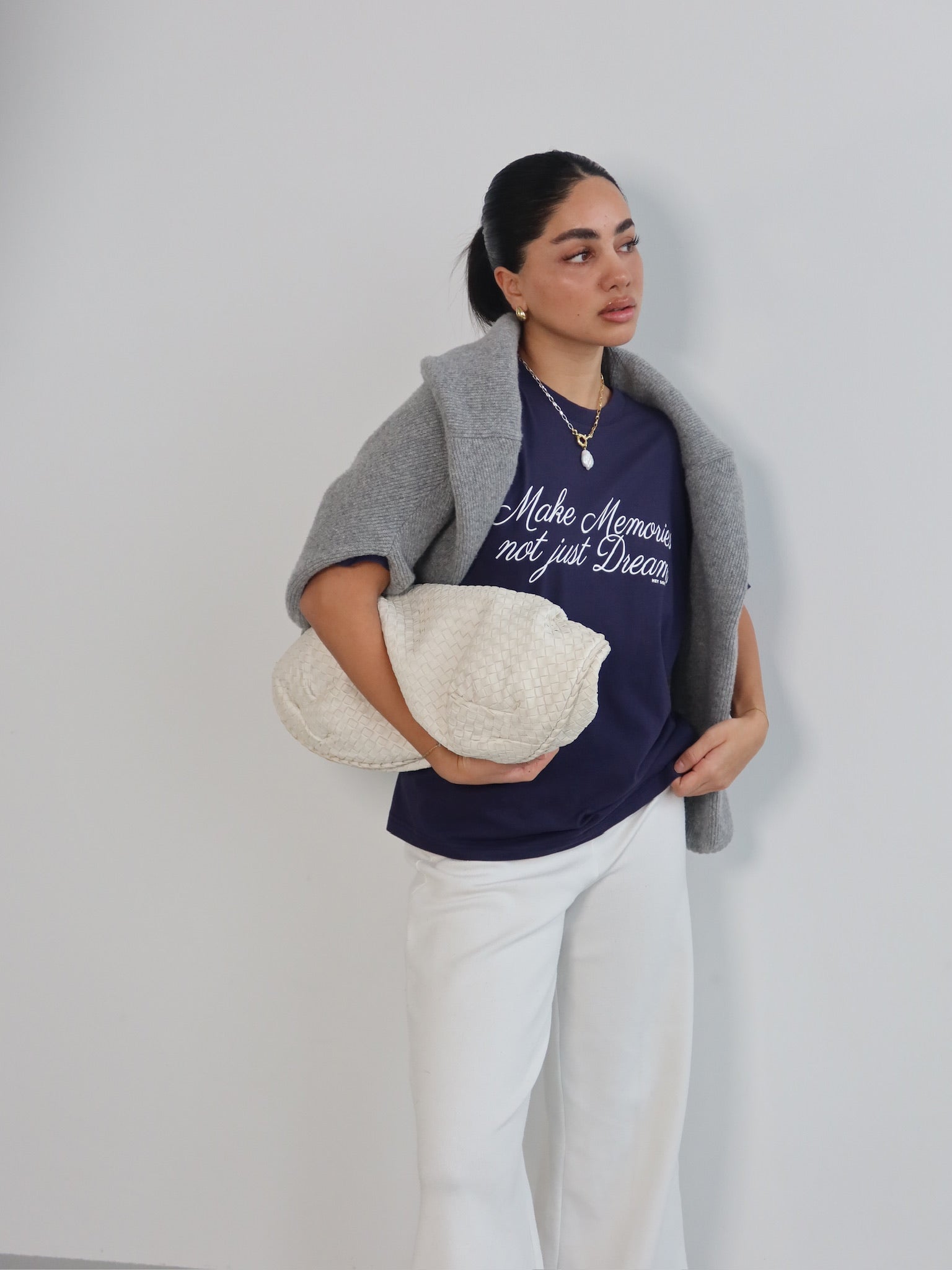 MAKE MEMORIES T-SHIRT NAVY