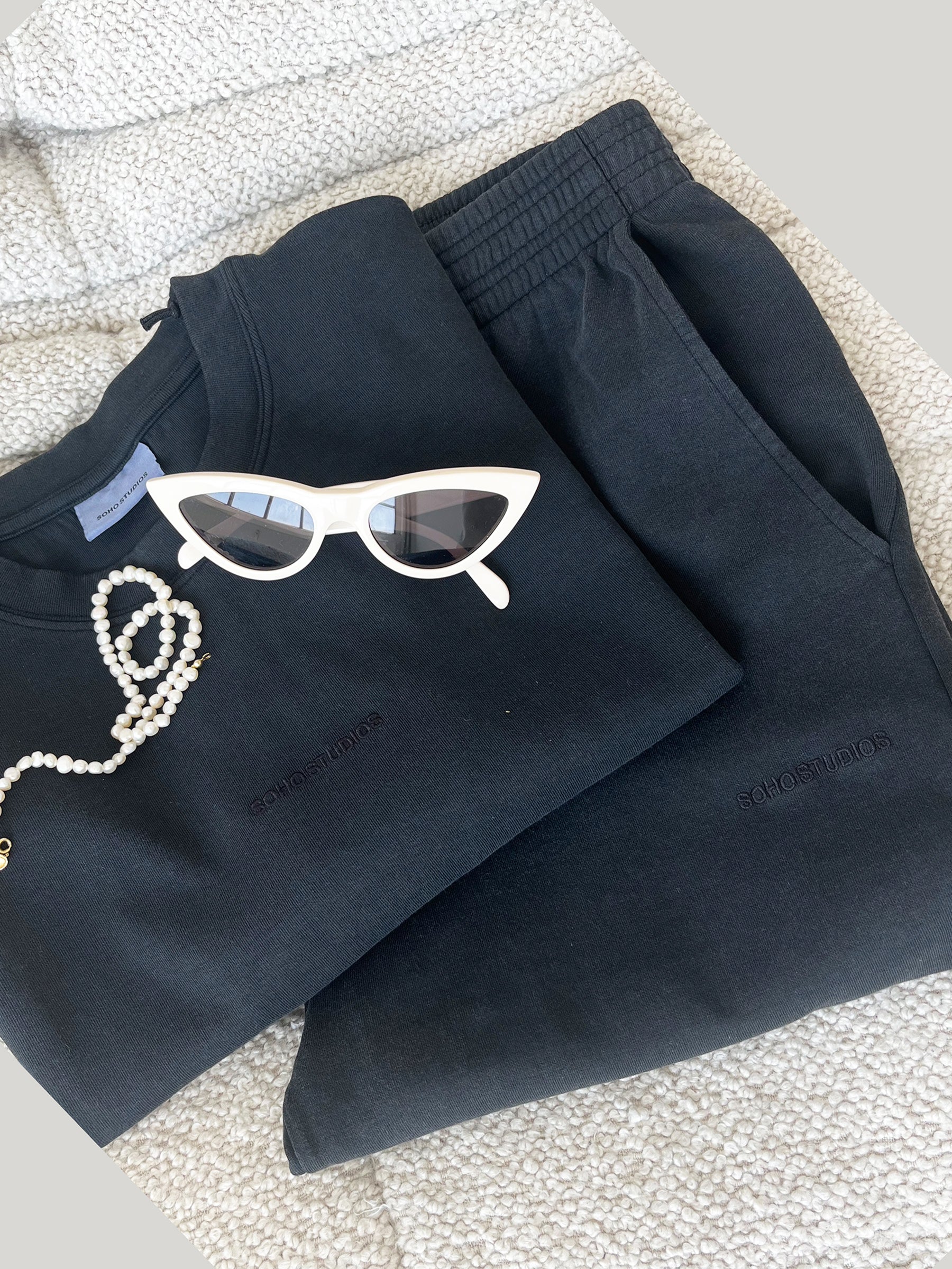 SOHO STUDIOS ANNABELLE Hose washed black